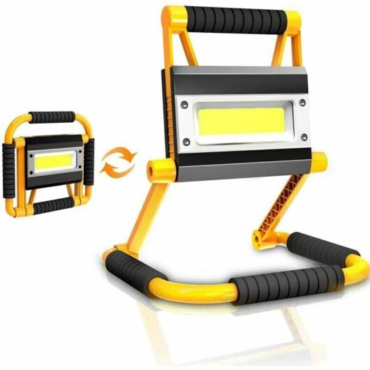 SnowRechargeable LED Construction Site Floodlight 20W Portable LED Flood Light 4400mAh Construction Site Work Light with USB 360° Emergency Safety